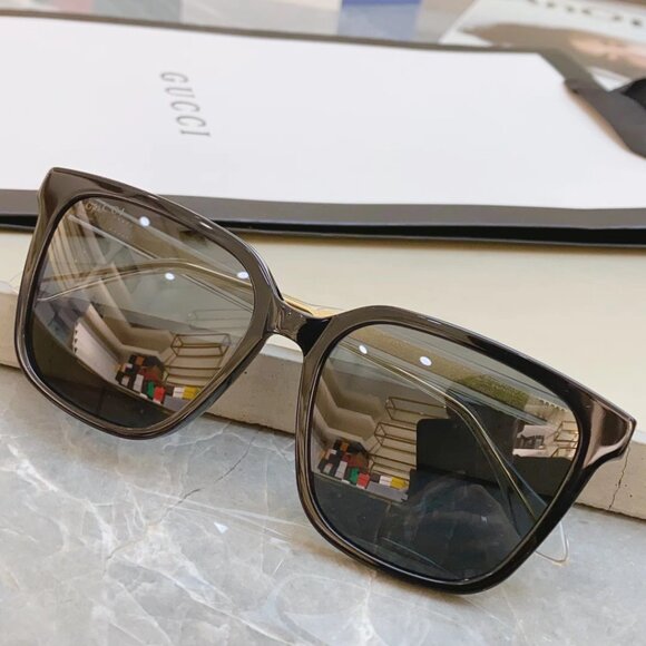 Gucci polarized sunglasses